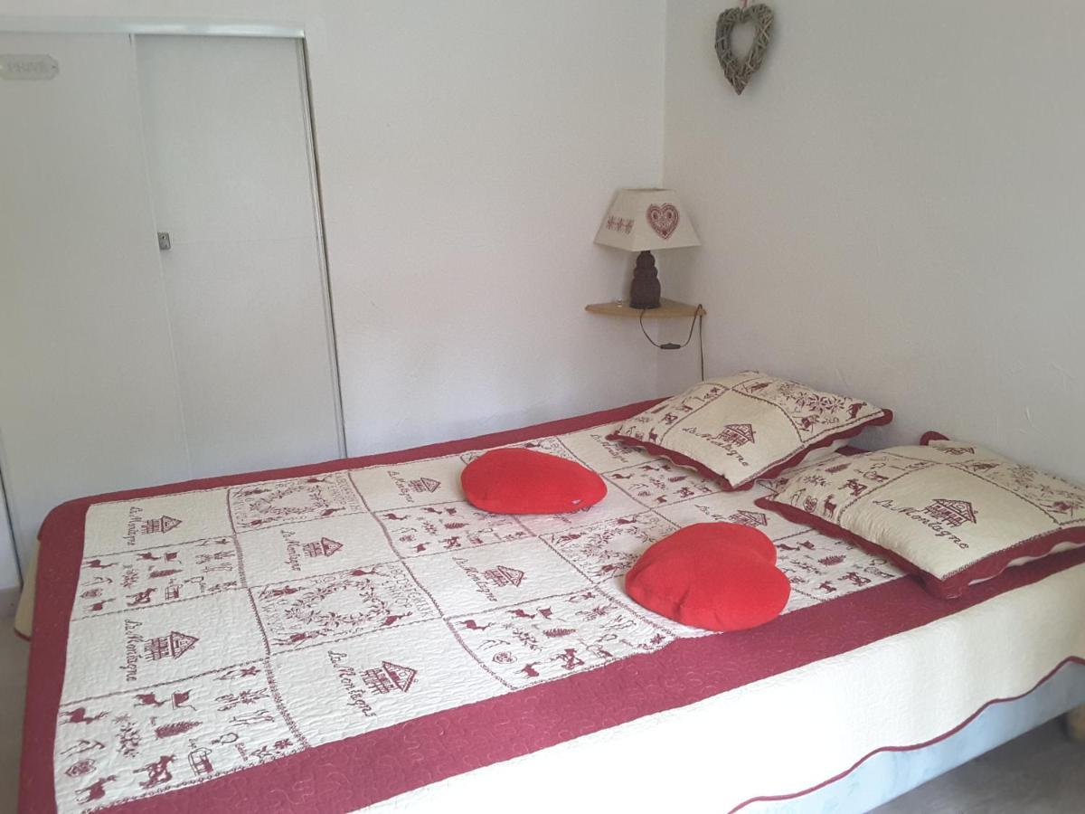 Appartement Saint Jean Montclar Exteriér fotografie